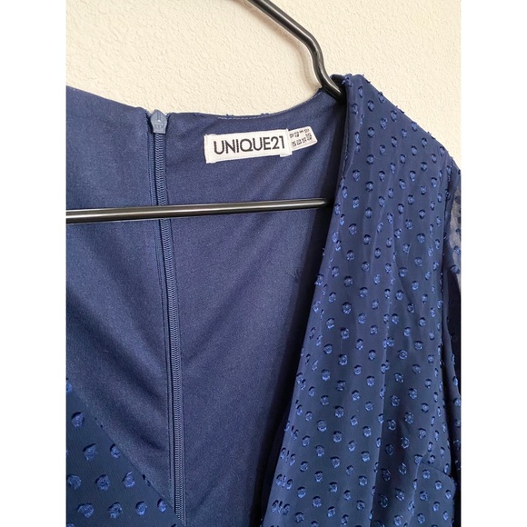 ASOS Unique 21 V Neck Swiss Dot Smock Dress - Picture 3 of 4